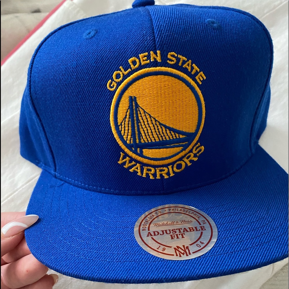 Golden state warriors hat (SnapBack) never worn